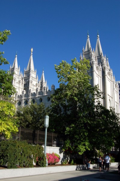 16306061159_b37470a955_b